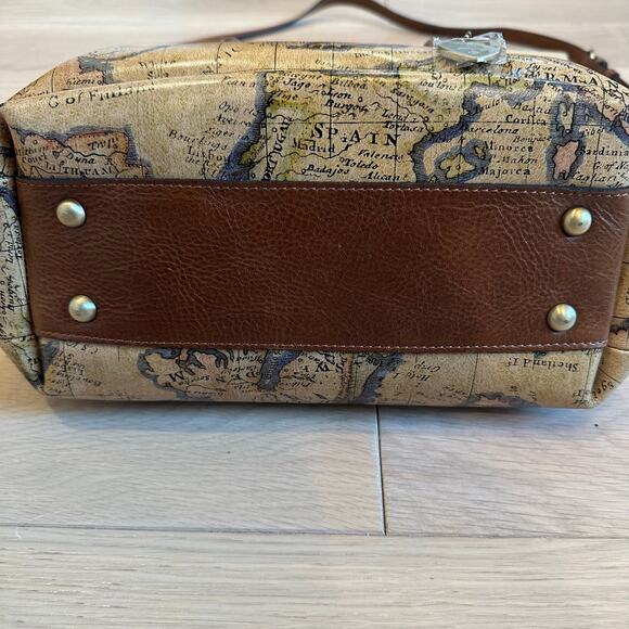 Patricia Nash Notley Satchel Leather European Map Collection Handbag Purse NWT - Picture 4 of 8